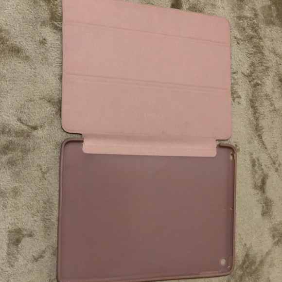 IPad Case - Picture 2 of 3